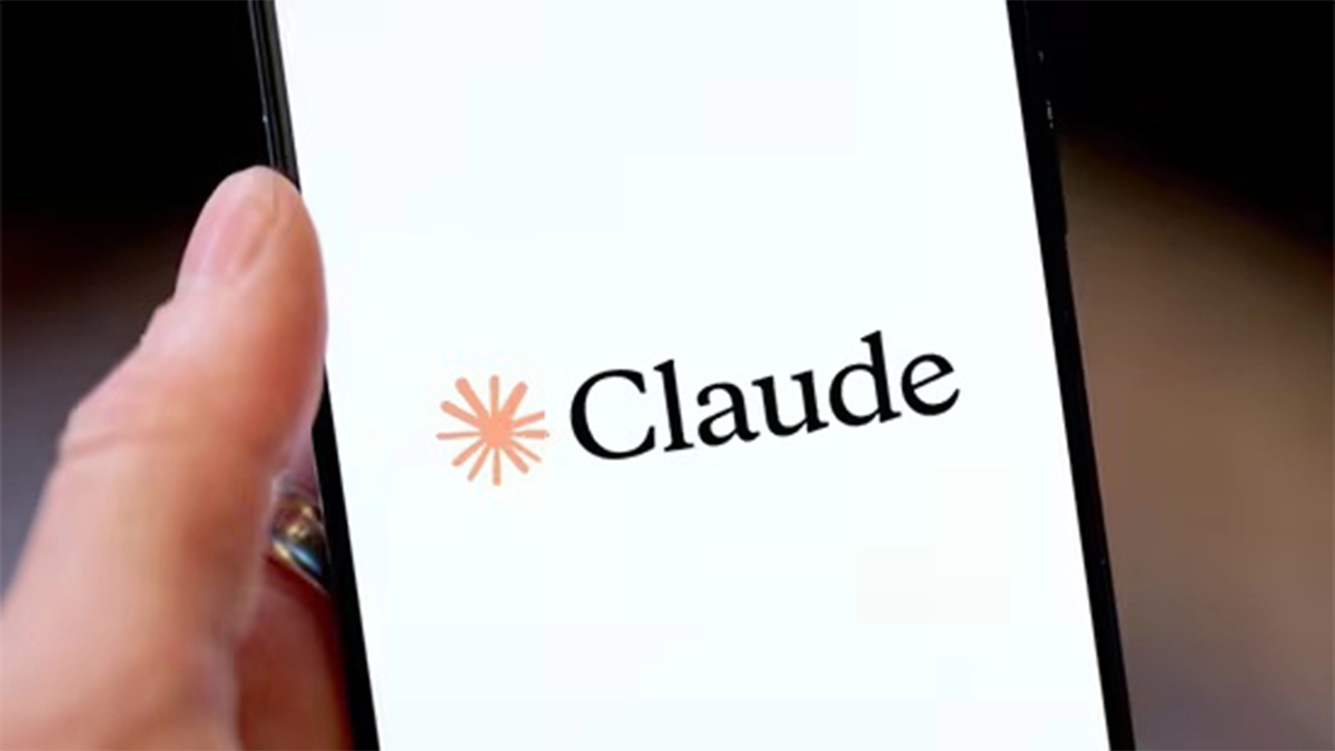 claude ai pro vs free